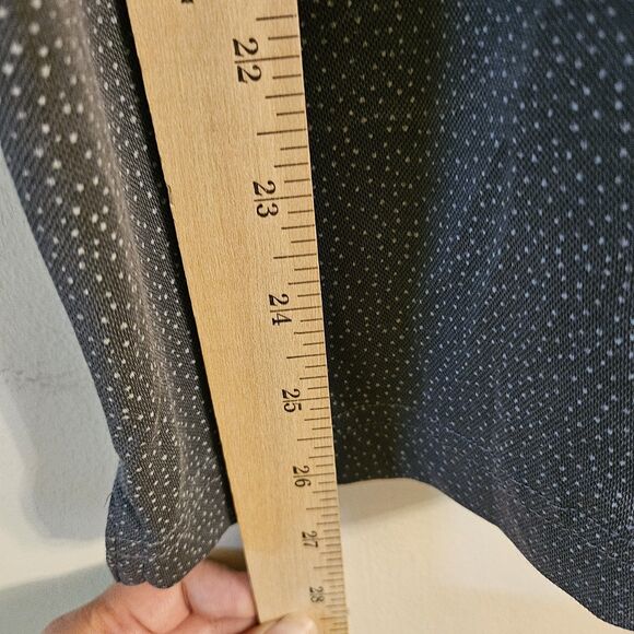 Travis Mathew Polo Shirt Mens Large Dark Gray Small Dots Golf Performance Top - Picture 8 of 8